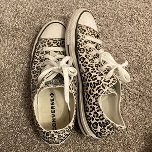 Cheetah print Converse All Stars